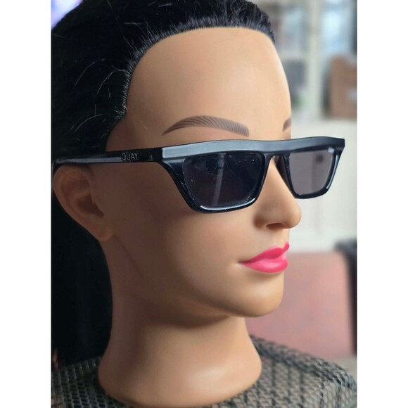 Quay Finesse sun glasses main image 6